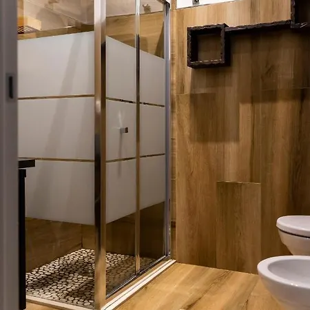 Couette-café Adrian's Turi