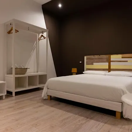 Couette-café Adrian's Turi