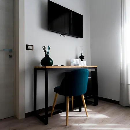 Alojamento de Acomodação e Pequeno-almoço Adrian's