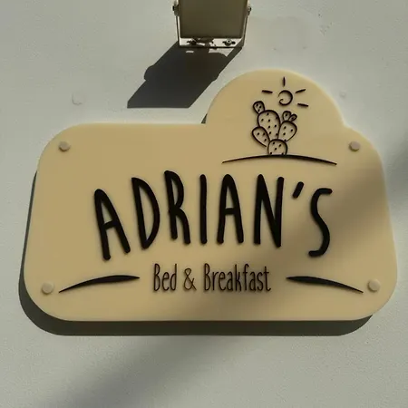 Adrian's Nocleg ze śniadaniem Turi